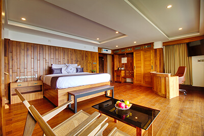  Top Luxury hotel in Munnar